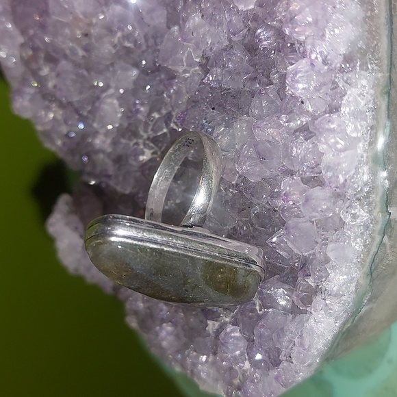 Flash Labradorite Unique Shaped Ring Size 8 - Picture 6 of 7